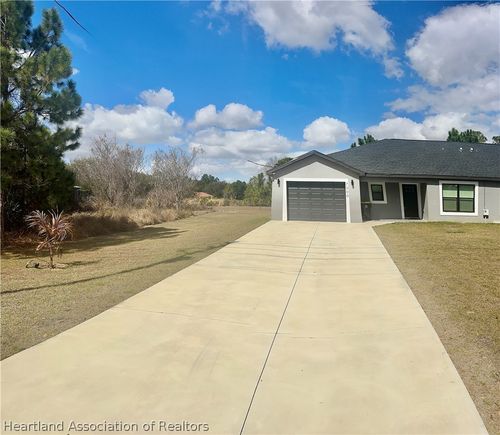 7000 Schumacher Rd, Sebring, FL, 33872-2715 | Card Image