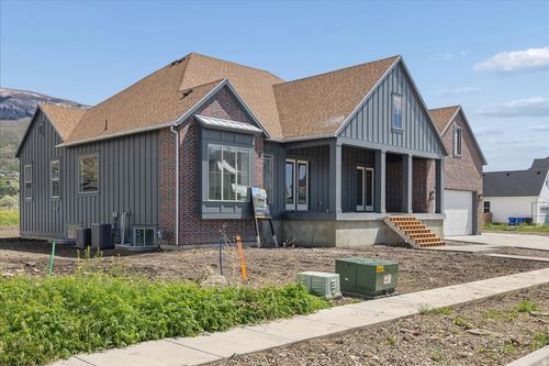 817-587 S Daniel Dr, Farmington, UT, 84025-4455 | Card Image