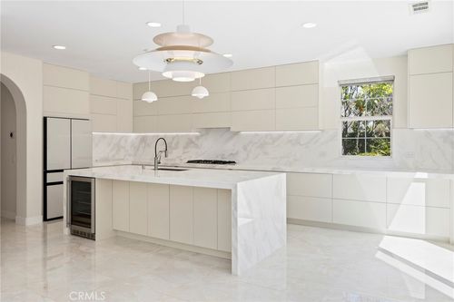68 Sanctuary, Irvine, CA, 92620-3426 | Card Image