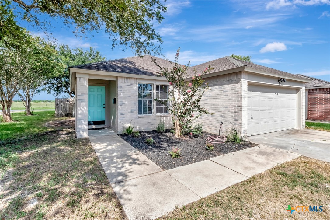 Arabian Dr, Victoria, TX 77904
