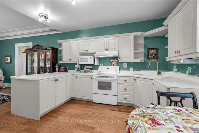 11 Oak St, House other with 5 bedrooms, 3 bathrooms and 5 parking in Lancaster ON | Image 9