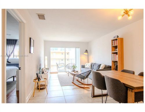 apt-604-677 Ne 24th St, Miami, FL, 33137-4739 | Card Image