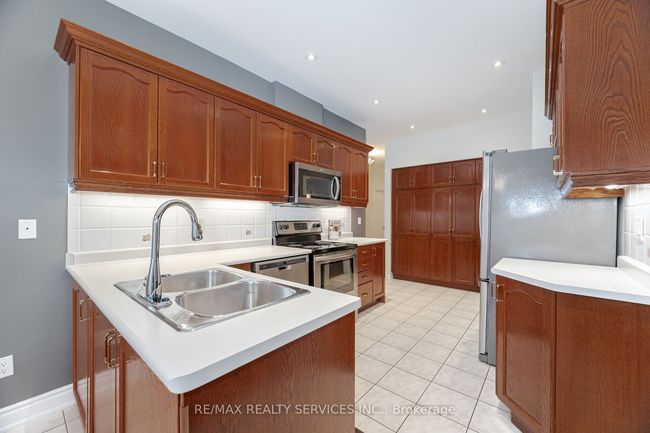 3 Tuscany Lane, Condo with 2 bedrooms, 2 bathrooms and 2 parking in Brampton ON | Image 16