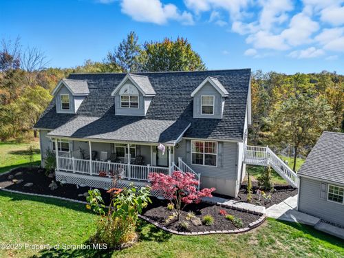 91 Stevens Rd, Jefferson Twp, PA, 18436-3941 | Card Image