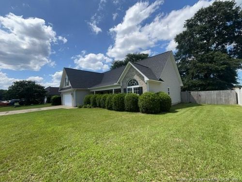 275 Seabiscuit Dr, Raeford, NC, 28376-5969 | Card Image