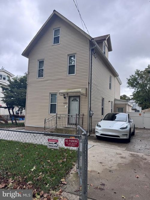 6413 Hasbrook Ave, PHILADELPHIA, PA, 19111-5208 | Card Image