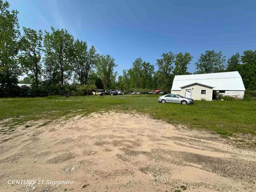 2252 M 18, Beaverton, MI, 48612-9706 | Card Image