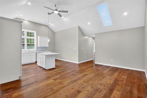 1 Leona Ct, West Warwick, RI, 02893-4260 | Card Image