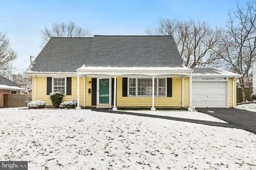 12815 Beaverdale Ln, BOWIE, MD, 20715-3916 | Card Image