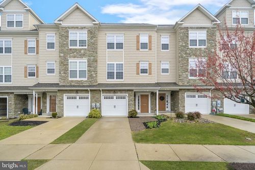 82 Backstretch Way, PRINCE FREDERICK, MD, 20678-3741 | Card Image