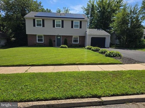 40 Princeton Ln, Willingboro, NJ, 08046-2739 | Card Image