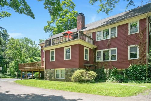 858 Pleasantville Rd, Briarcliff Manor, NY, 10510-2336 | Card Image
