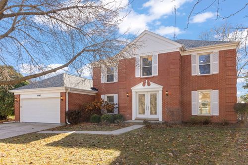 2647 Longview Dr, Lisle, IL, 60532-3233 | Card Image