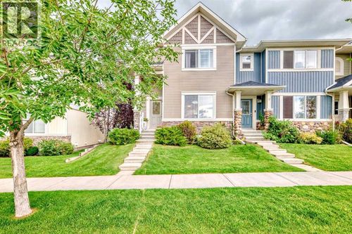 11 Kings Heights Dr Se, Airdrie, AB, T4A0E6 | Card Image