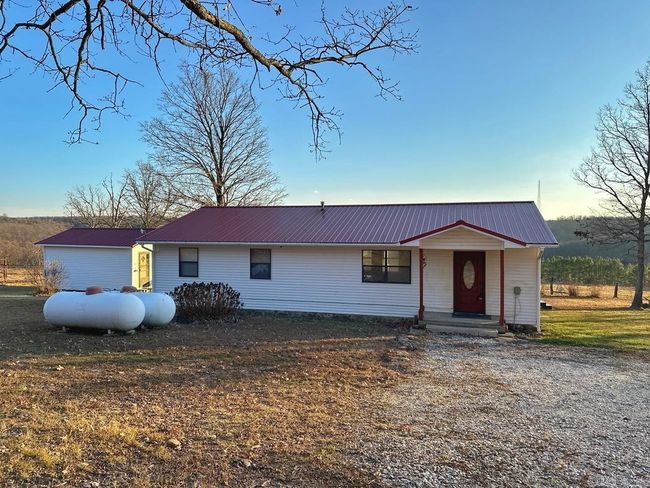 1479 County Road 972, House other with 3 bedrooms, 2 bathrooms and null parking in Compton AR | Image 4