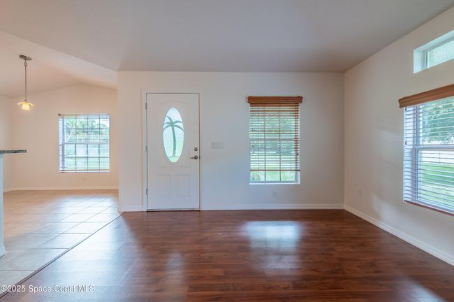 living room | Image 12