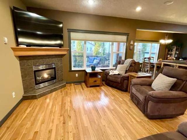 11410 89 B Street, Home with 5 bedrooms, 3 bathrooms and 6 parking in Grande Prairie AB | Image 6