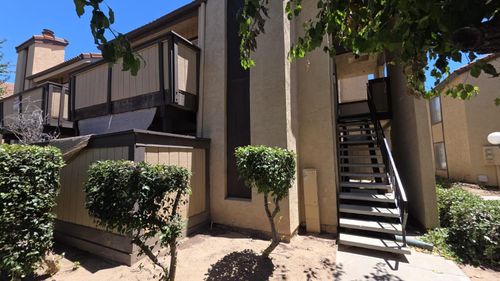 233-1550 W Ashlan Avenue, Fresno, CA, 93705 | Card Image