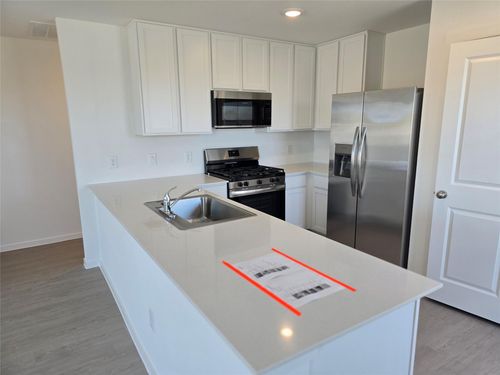9014 Rose Pelican Ln, Baytown, TX, 77521 | Card Image