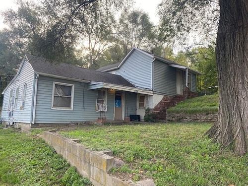 716 George St, Atchison, KS, 66002-2632 | Card Image