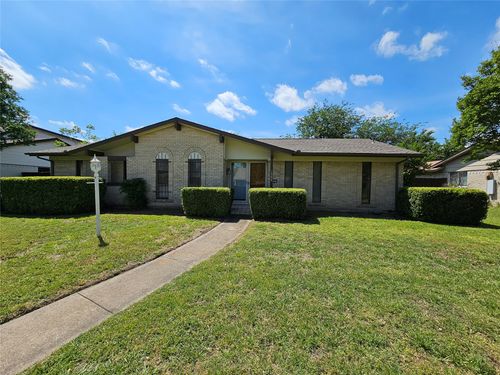 1302 Berkeley Dr, Richardson, TX, 75081-5903 | Card Image