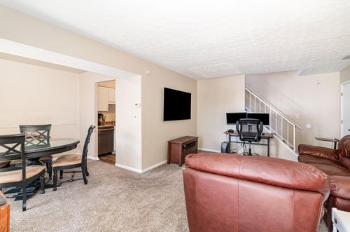 2826 Paddock Ln, Villa Hills, KY, 41017-3655 | Card Image