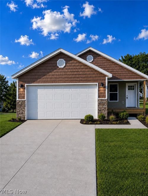 360 E Paige Avenue, Barberton, OH, 44203 | Card Image