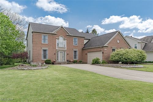 3020 Irena Ln, Twinsburg, OH, 44087-2923 | Card Image