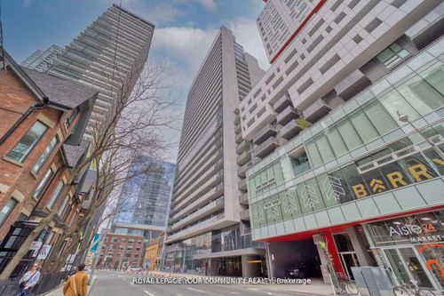 1711-330 Richmond St W, Toronto, ON, M5V0M4 | Card Image