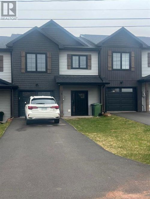 6 Kelly Hts, Stratford, PE, C1B4M2 | Card Image