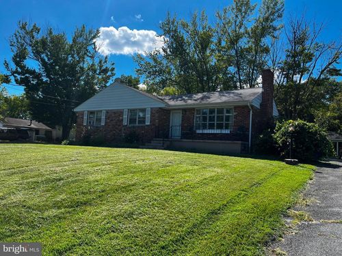 7840 Old Carolina Rd, Gainesville, VA, 20155-1800 | Card Image