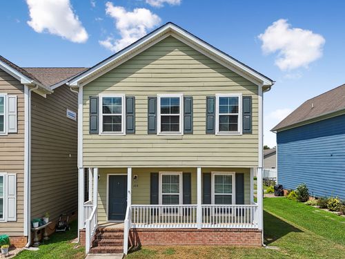 105 St Charles Pl, Shelbyville, TN, 37160-9308 | Card Image