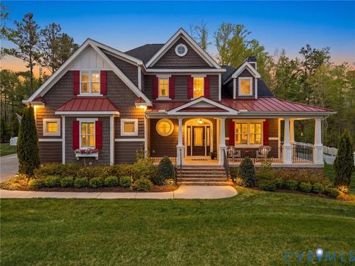 8313 Mckibben Dr, Chesterfield, VA, 23838-5517 | Card Image