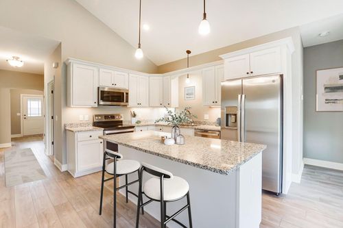 2171 Butternut St, Lino Lakes, MN, 55038-4708 | Card Image