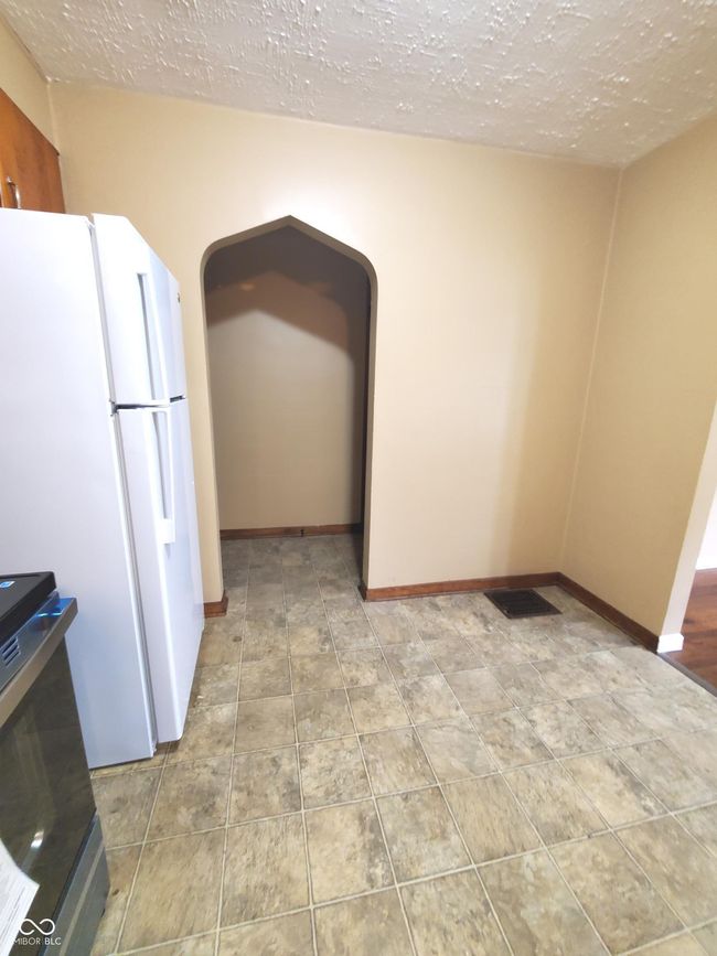 Unique arched doorways | Image 19