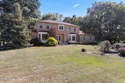 1 Kentucky Court, House other with 5 bedrooms, 2 bathrooms and null parking in Manalapan NJ | Image 2