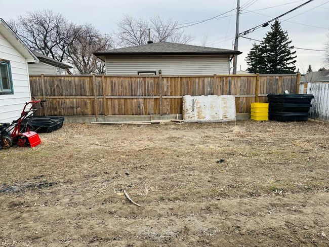 5618 52 St, House other with 4 bedrooms, 2 bathrooms and 1 parking in Taber AB | Image 40