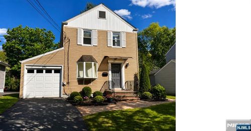 390 Chestnut St, Paramus, NJ, 07652-5710 | Card Image