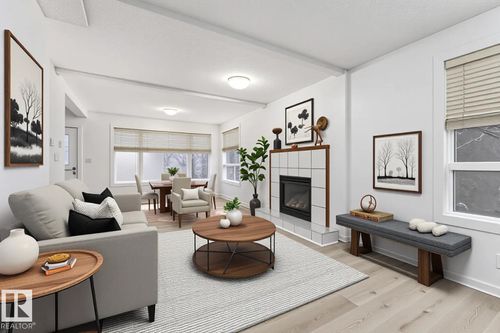 11817 44 St Nw, Edmonton, AB, T5W2S4 | Card Image