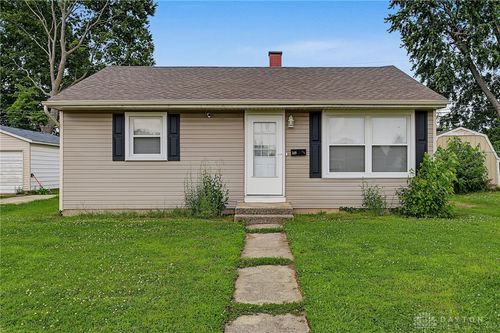 149 Diana Ln, Fairborn, OH, 45324-4407 | Card Image