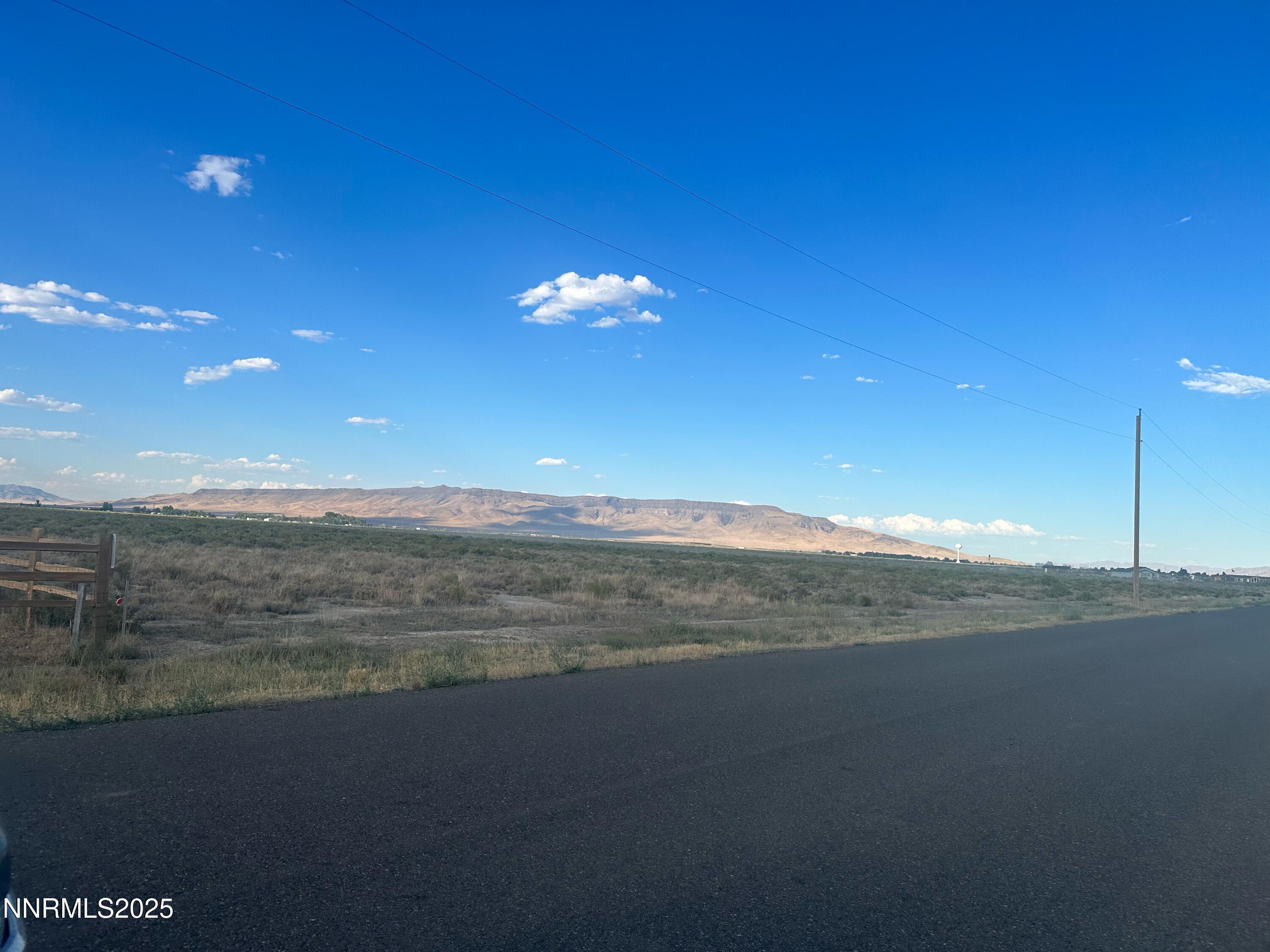 Land in Battle Mountain