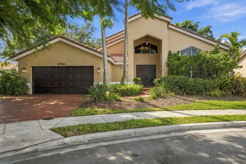 20104 Nw 9th Dr, Pembroke Pines, FL, 33029-3422 | Card Image