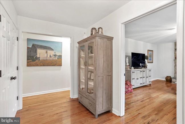 6025 Coon Tree Rd, House other with 3 bedrooms, 2 bathrooms and null parking in THE PLAINS VA | Image 9