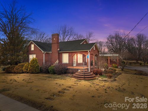 911 N Long Es Street, Salisbury, NC, 28144 | Card Image