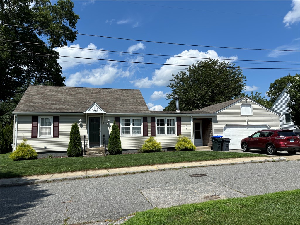 Erie St, Providence, RI 02908