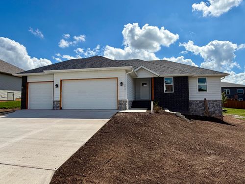 2612 W Pigeon Dr, Ozark, MO, 65721-4311 | Card Image