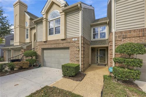 1095 Hanson Way, Virginia Beach, VA, 23454-6049 | Card Image