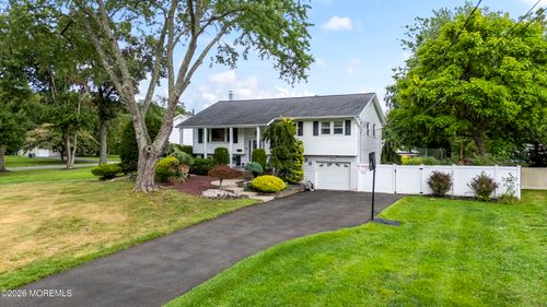 35 Chesapeake Rd, Manalapan, NJ, 07726-3507 | Card Image