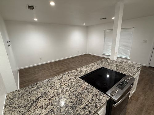 9403 Timberbluff Rd, Dallas, TX, 75249-1316 | Card Image