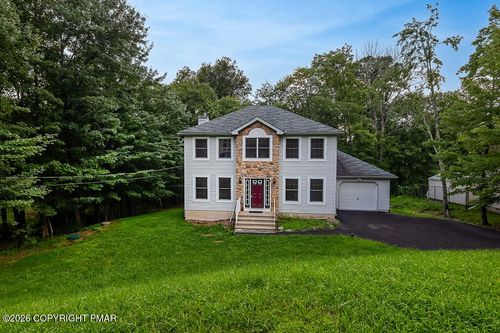 1208 Falls Road, Bushkill, PA, 18324 | Card Image